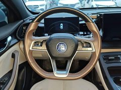 BYD Qin PLUS Champion Edition DM-i 55KM Leading - ფოტო 10