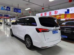 Buick GL8 Land Business Class Comfort Edition - ფოტო 6