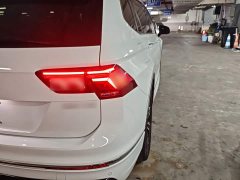 Volkswagen Tiguan L 330TSI Automatic FWD R-Line Comfort Edition - фото 7
