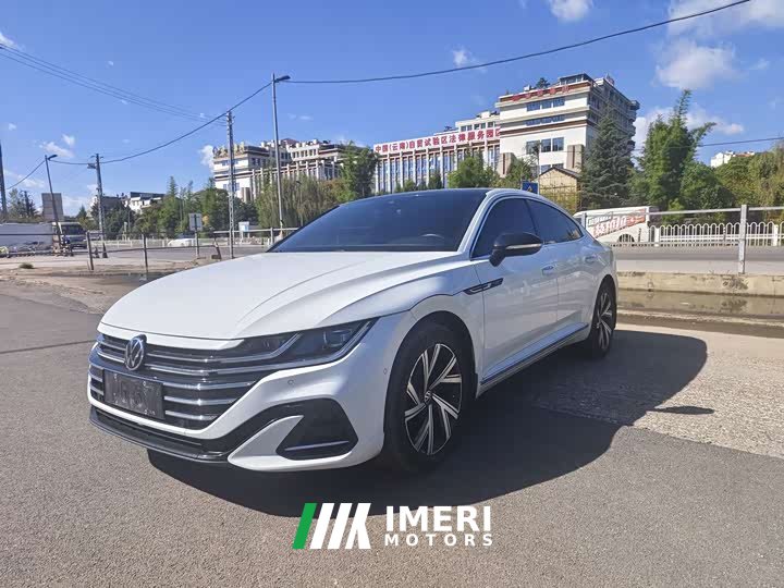 Volkswagen CC 380TSI Eye-Catching Edition