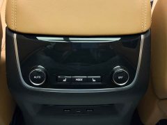 Li Auto ONE Extended Range 6-Seater - ფოტო 17