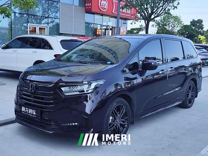 Honda Odyssey 2.0L e:HEV Sharp Radiance Edition - автомобиль из Китая