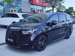 Honda Odyssey 2.0L e:HEV Sharp Radiance Edition - фото 1