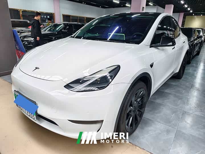 Tesla Model Y Facelift Long Range All-Wheel Drive 3D5