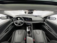 Hyundai Elantra 1.5L CVT TOP Premier Edition - photo 8