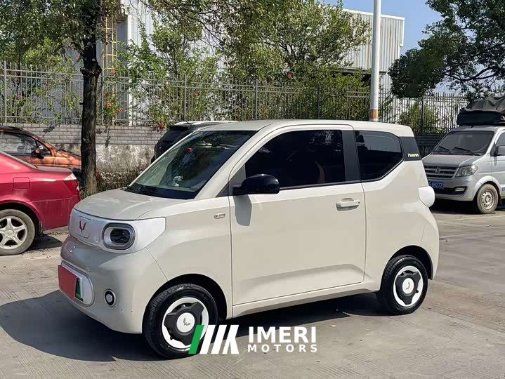 Wuling Hongguang MINIEV Third Generation 215km Youth Edition