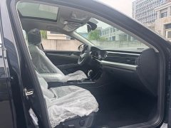 Volkswagen Passat Outstanding Edition 380TSI Starry Sky Dragon Ascendant Version - фото 10