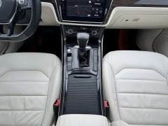 Volkswagen Hui Ang 380TSI Luxury Edition - ფოტო 15