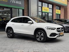 Mercedes-Benz GLA 200 - ფოტო 3
