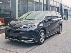 Toyota Sienna 2.5L Hybrid Comfort Edition - photo 1