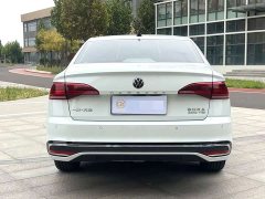 Volkswagen Bora 200TSI DSG Comfort Edition - ფოტო 9