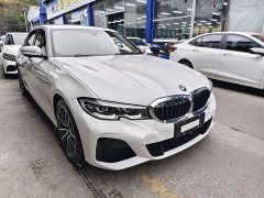 BMW 3 Series 325Li M Sport Package - фото 3