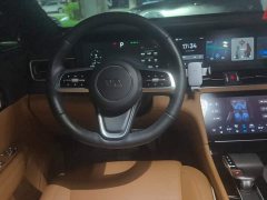 Li Auto ONE Extended Range 6-Seater - ფოტო 15
