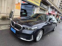 BMW 5 Series 525Li Luxury Package - photo 1