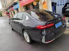 BMW 5 Series 525Li Luxury Package - photo 5