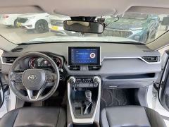 Toyota RAV4 2.0L CVT FWD Fashion Plus - фото 15