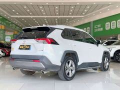 Toyota RAV4 2.0L CVT FWD Fashion Plus - фото 4