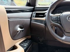 Lexus ES 300h Premium Edition - ფოტო 15