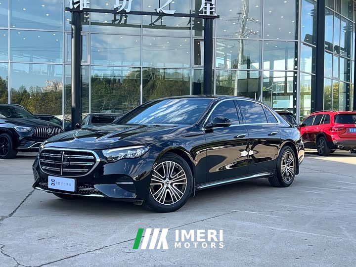 Mercedes-Benz E-Class E 260 L Classic Edition