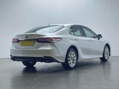 Toyota Camry 2.0G Luxury - фото 3