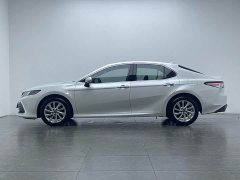 Toyota Camry 2.0G Luxury - фото 6
