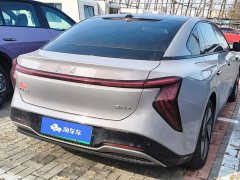 FAW Red Flag EH7 640 AWD Smart Select Edition - ფოტო 3