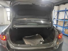 Mazda3 Axela 2.0L Automatic Premium Edition - фото 18