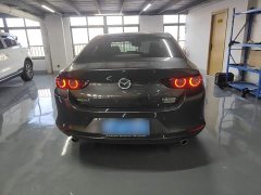 Mazda3 Axela 2.0L Automatic Premium Edition - фото 5