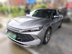 BYD Qin L DM-i Smart Drive Edition 80KM Leading - фото 1