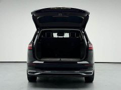 Volkswagen Viloran 380TSI Prestige - ფოტო 6