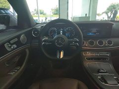Mercedes-Benz E-Class E 300 L Sport Luxury - ფოტო 10