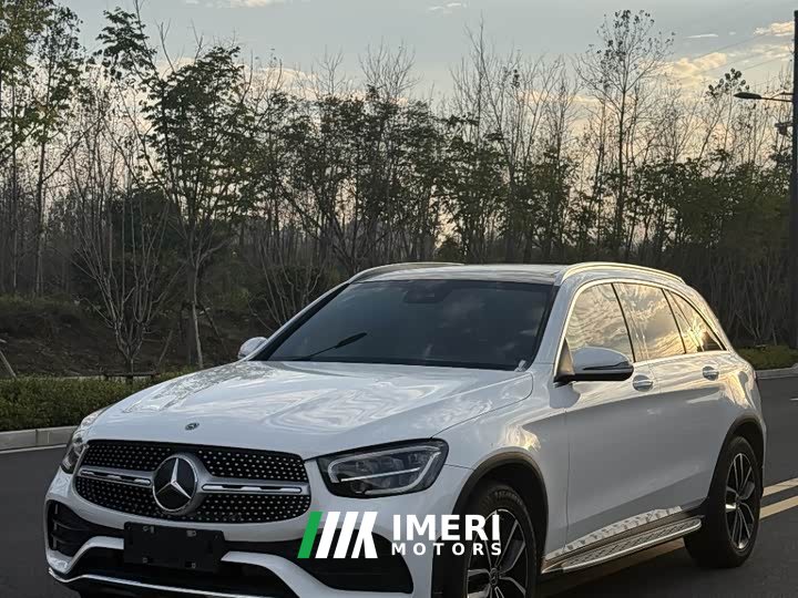 Mercedes-Benz GLC 300 L 4MATIC Luxury