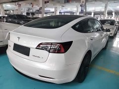 Tesla Model 3 Rear-Wheel Drive - ფოტო 6