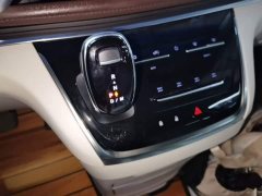 Buick GL8 Land Executive Cabin 652T Smart Luxury - фото 13