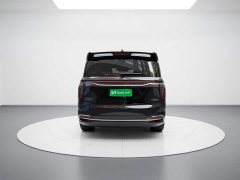 FAW Red Flag HQ9 2.0T Luxury - photo 3