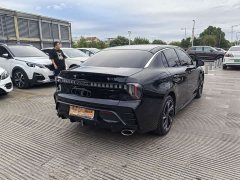 Lynk & Co 03 1.5T DCT Vigor Plus - photo 10
