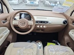 Wuling Hongguang MINIEV Fourth Generation Four-Door Advanced Edition - ფოტო 9