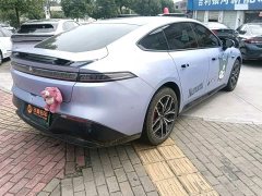 Dongfeng eπ007 Pure Electric 565 AWD Max Pilot Edition - ფოტო 2