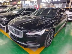 Volvo S90 B5 Intelligent Luxury Edition - ფოტო 1