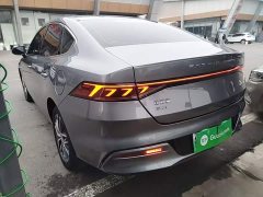 BYD Qin Plus Glory Edition DM-i 120KM Leading - фото 6