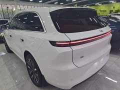 Li Auto L6 Pro Smart Refresh Edition - ფოტო 4