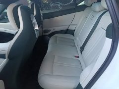 Xiaomi YU7 Four-Wheel Drive Max Edition - ფოტო 16