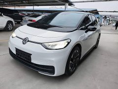 Volkswagen ID.3 Outstanding Edition - ფოტო 1