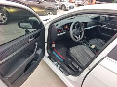 Volkswagen Lavida 300TSI DSG Starry Sky Full-Featured Edition - фото 15