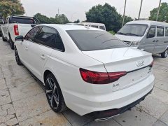 Audi A4L 40 TFSI Luxury Dynamic - ფოტო 4
