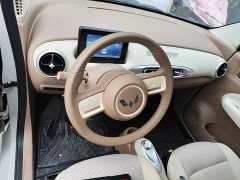 Wuling Hongguang MINIEV Fourth Generation Four-Door Advanced Edition - ფოტო 9