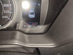 Toyota Corolla 1.8L CVT Luxury - фото 8