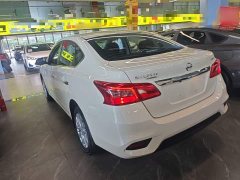 Nissan Sylphy Facelift III Classic 1.6XE CVT Comfort Edition - фото 4