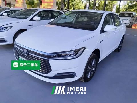 2024 BYD Qin New Energy Travel Edition - автомобиль из Китая