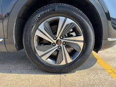 FAW Red Flag HS5 2.0T Smart Connected Premium Edition - photo 9